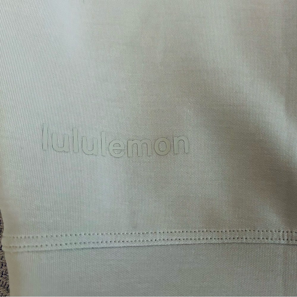 Lululemon Perfectly Oversized Cropped Softstream Sweatshirt in Bone size 4 - Picture 13 of 13